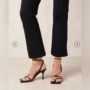 ALOHAS strap chain sandals